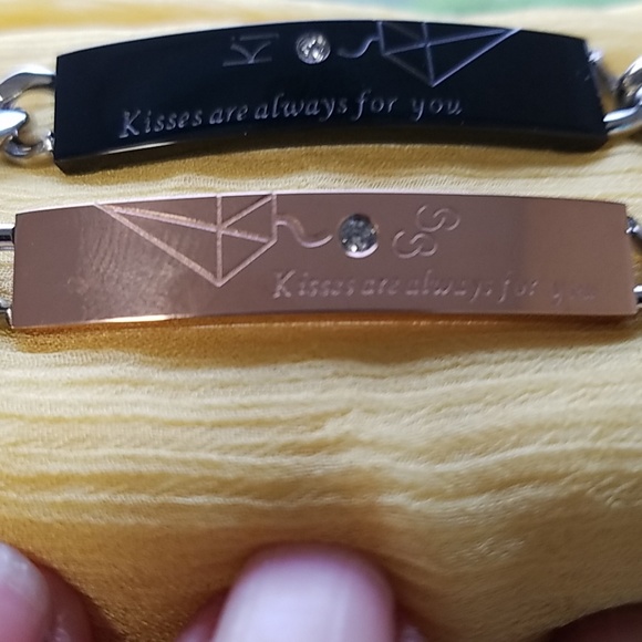 His an hers bracelet set matchin anniversary & mor - Picture 3 of 7